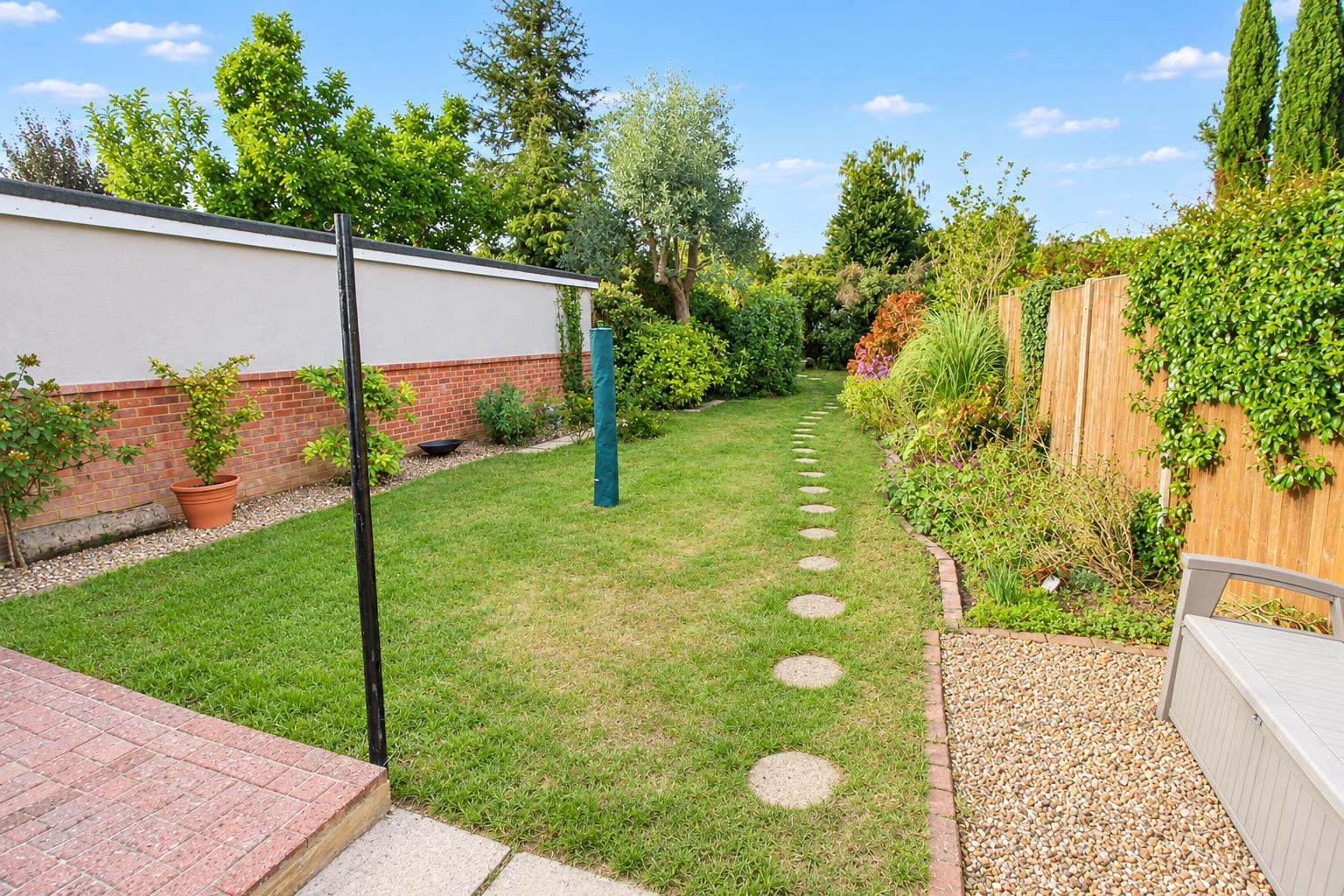 Norcot Road, Tilehurst, Reading